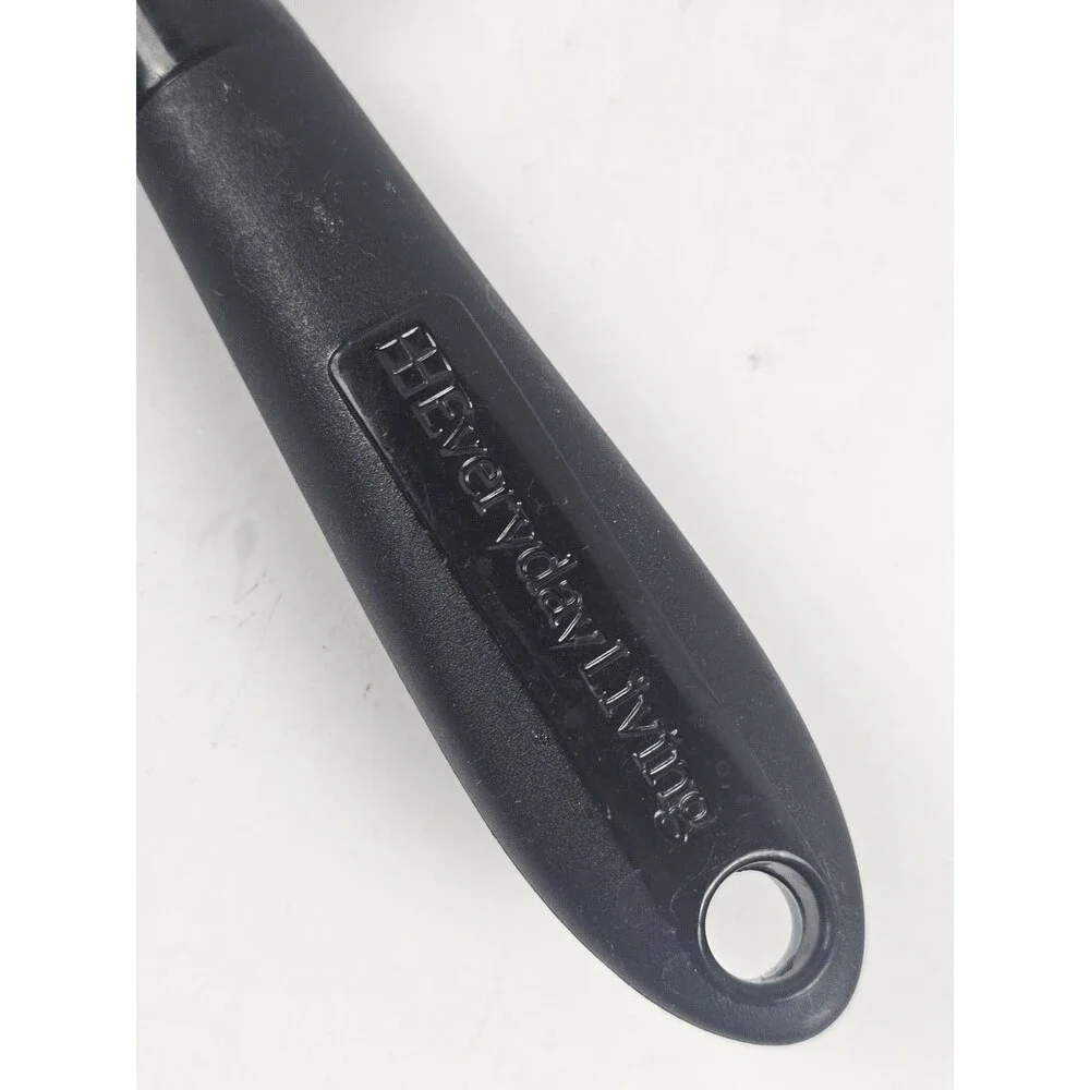 BLANQI pizza cutter